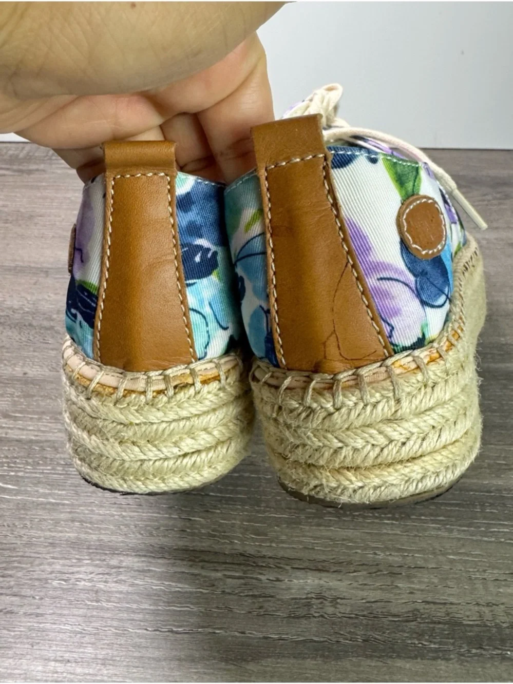 Coconuts Matisse Grateful Floral Canvas Espadrille PlatformSneakers size 7